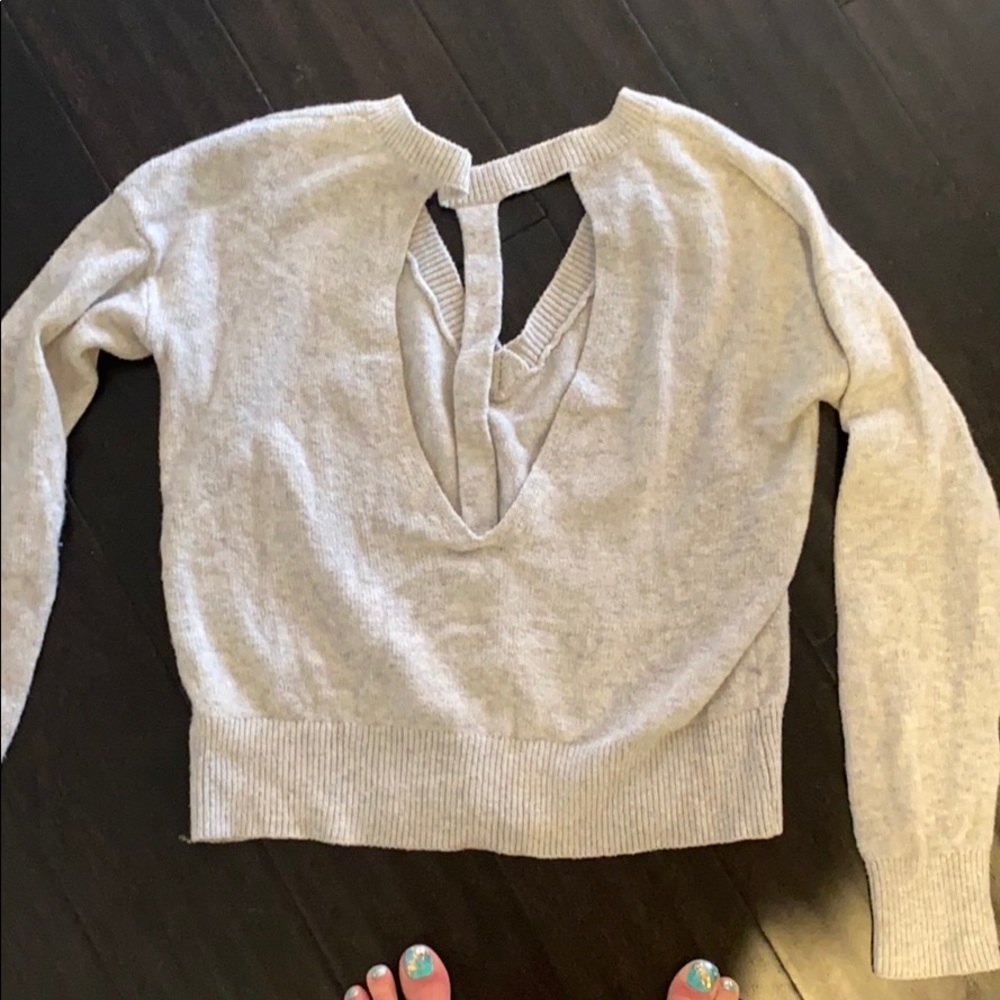 Shrinking violet Sweater - Picture 3 of 4